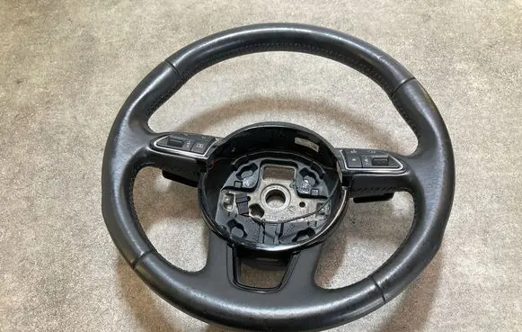 Audi Q3 8U Steering wheel 8U0419091H 360569404