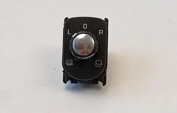 Volkswagen Touareg I Wing mirror switch 7L6959565L 009801S