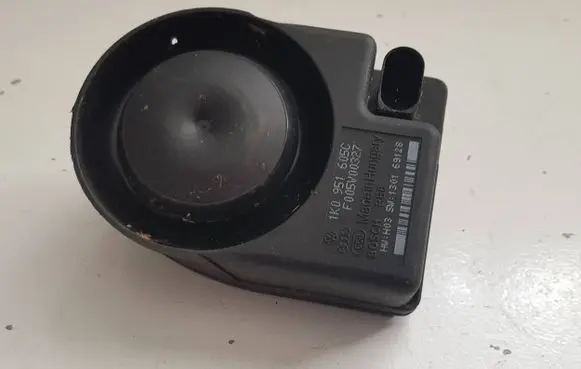 Audi Q7 4L Alarm system siren 1K0951605C 005V00327