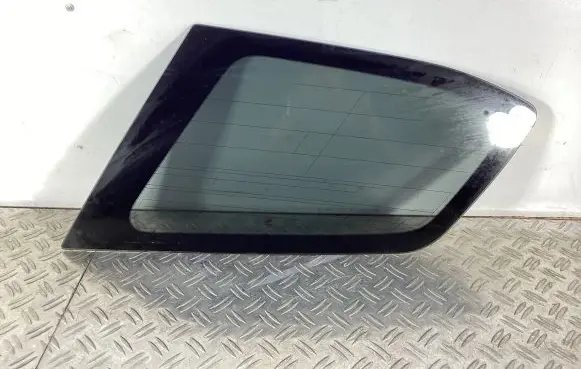 Honda Accord Rear side window