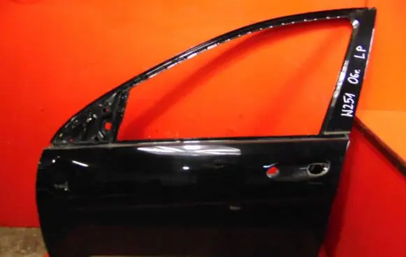 Mercedes-Benz R W251 Front door