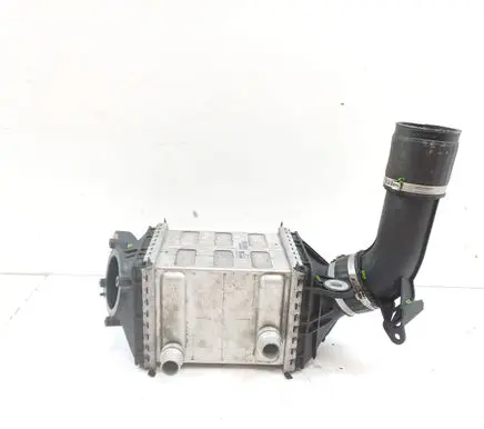 BMW M5 Intercooler radiator 7843123 7843531 7843222