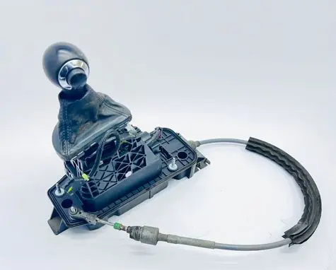 Audi TT TTS Mk2 Gear shifter/selector 1K0713061