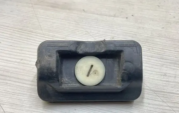 Mercedes-Benz ML W164 Jacking socket point A1646900509