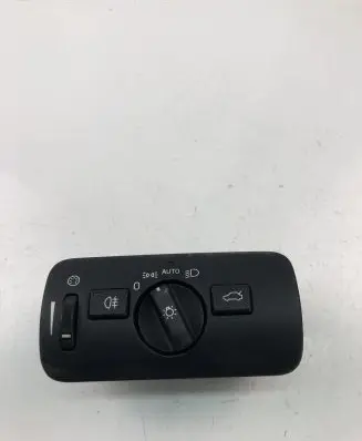Volvo V40 Light switch 30739424