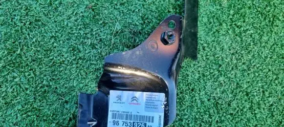 Citroen DS3 Spare wheel bolt 9675392680
