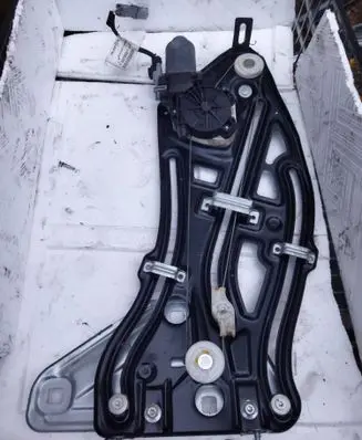 Peugeot 207 Rear door window regulator with motor 9662702280