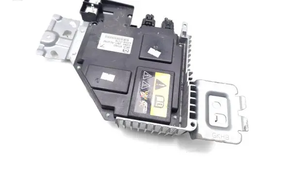 Mazda 6 Voltage converter/converter module GKJ167Y60