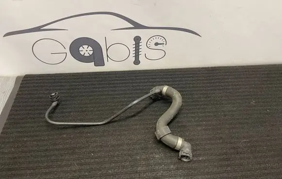 Mercedes-Benz C W205 Engine coolant pipe/hose A2055015200