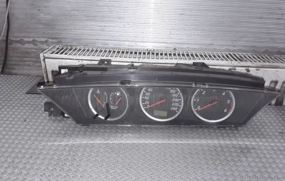 Nissan Primera Speedometer (instrument cluster) AU881