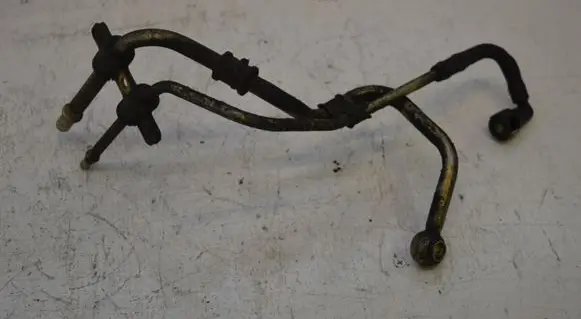 Ford Mondeo Mk III Fuel line/pipe/hose 