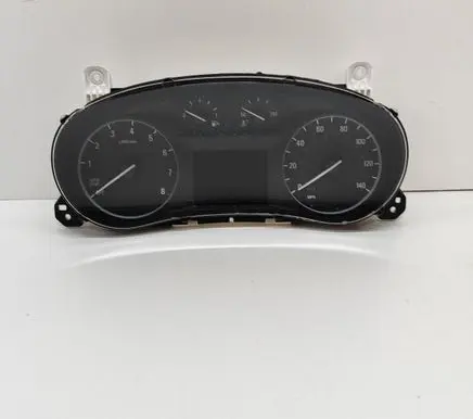 Opel Mokka Speedometer (instrument cluster) 42483696 812372274