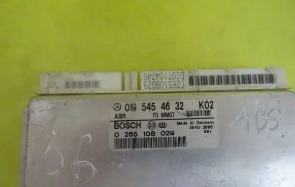 Mercedes-Benz C W202 ABS control unit/module 0195454632 0265108029