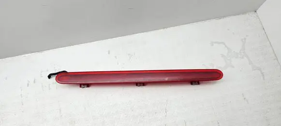 Volkswagen Touran I Third/center stoplight 1T0945097A