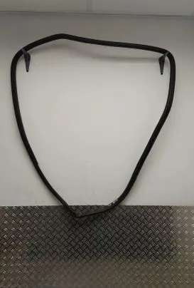 Toyota Avensis T270 Rear door rubber seal (on body) 
