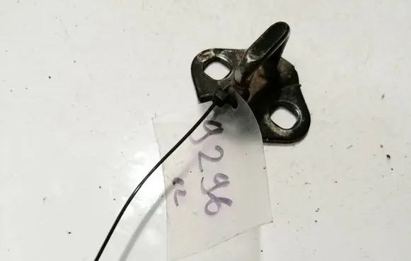 Mazda 5 Front door lock loop/hook striker 