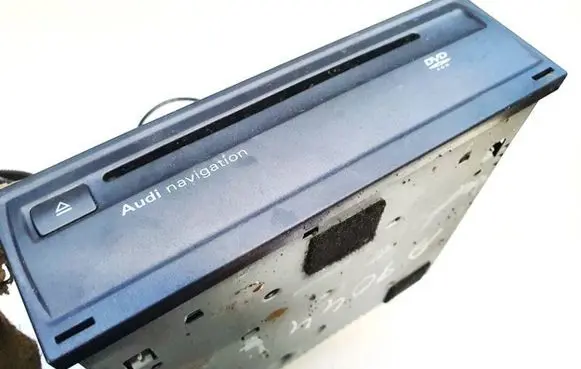 Navigation unit CD/DVD player
