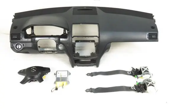 Mercedes-Benz C W204 Dashboard 