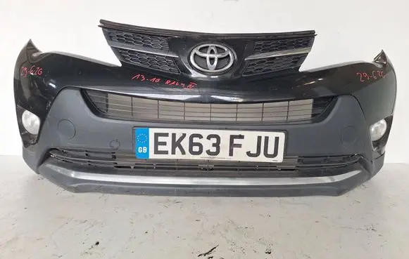 Toyota RAV 4 (XA40) Front bumper