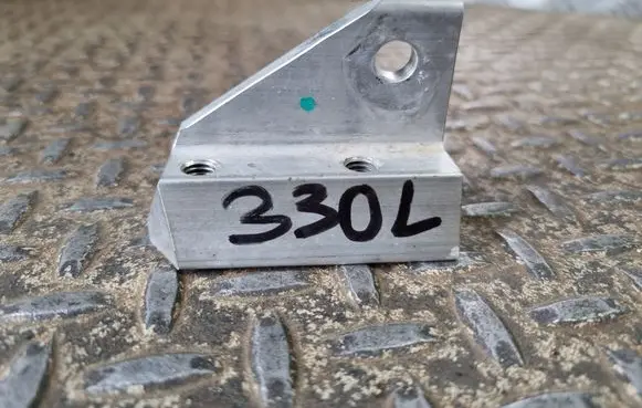 Radiator support slam panel bracket