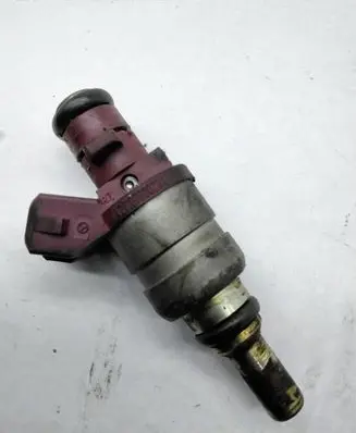 Mercedes-Benz E W211 Fuel injector SIEMENSDEKA A2710780023