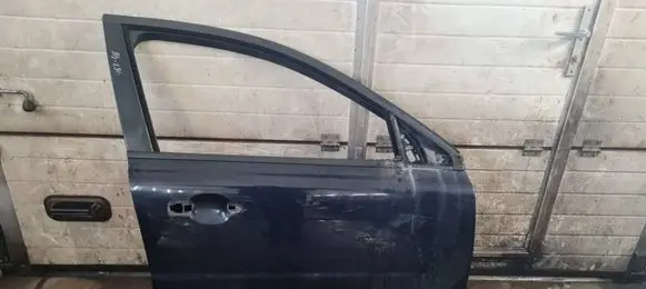 Volvo V70 Front door 