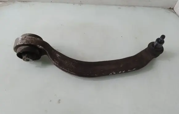 Audi A4 S4 B7 8E 8H Front lower control arm/wishbone 