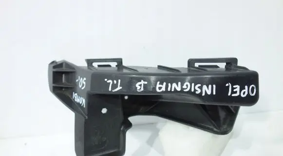 Opel Insignia B Front bumper mounting bracket 39157944