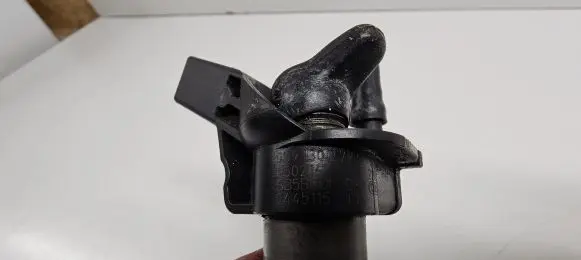 Audi Q7 4L Fuel injector