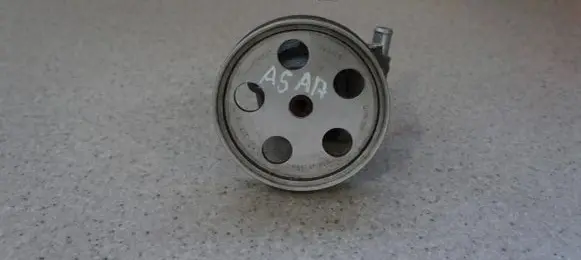 Audi A5 8T 8F Power steering pump 8K0145153F