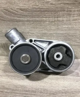 Skoda Favorit (781) Water pump 047121019C 357030