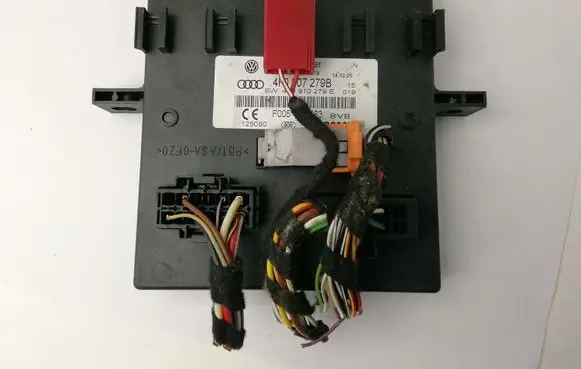 Audi A6 S6 C6 4F Comfort/convenience module 4F0907279B 4F0910279E