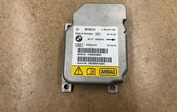 BMW 3 E46 Airbag control unit/module 65776962530 6962530 0285001681