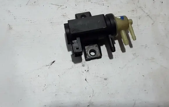 Renault Master III Turbo solenoid valve 149561858R