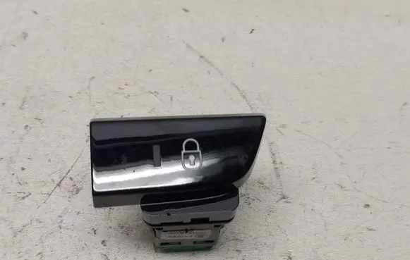 Citroen C4 II Picasso Central locking switch button 9678101077