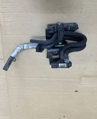 Volkswagen Golf VII Exhaust gas pressure sensor 076906051B 1K0131552N