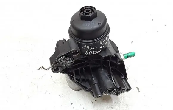 Skoda Yeti (5L) Oil filter mounting bracket 03n115389