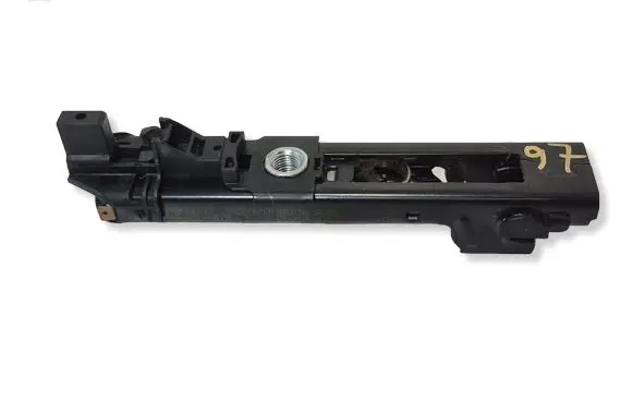 Volkswagen Golf VII Seat belt height adjuster 8V0857819 9380700