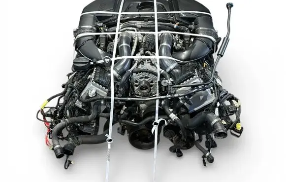 BMW 5 G30 G31 G38 Engine N63B44C