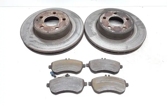 Mercedes-Benz E W212 Front brake disc