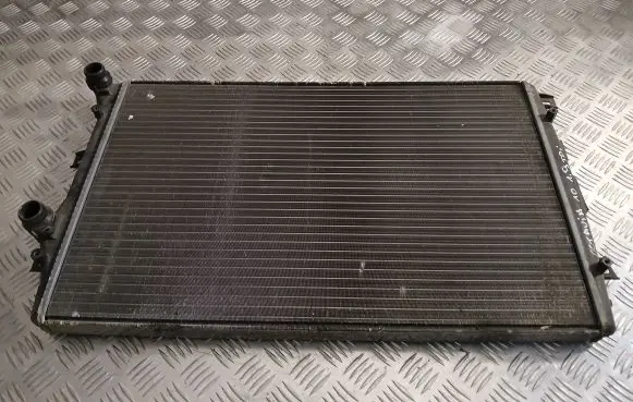 Skoda Octavia Mk2 (1Z) Coolant radiator 1K0121253AA RM1425 872272S