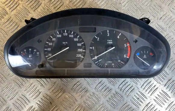 BMW 3 E36 Speedometer (instrument cluster) 8375046 6160583053