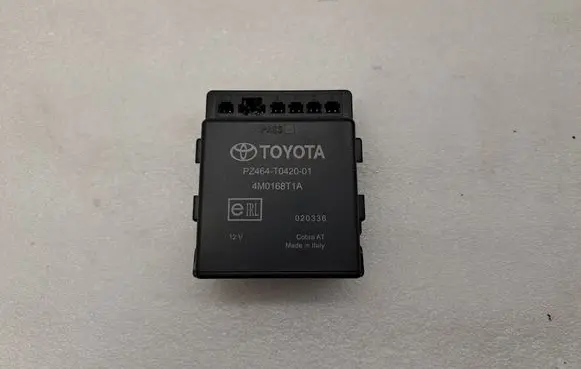 Toyota Avensis T250 Parking PDC control unit/module PZ464T042001 4M0168T1A