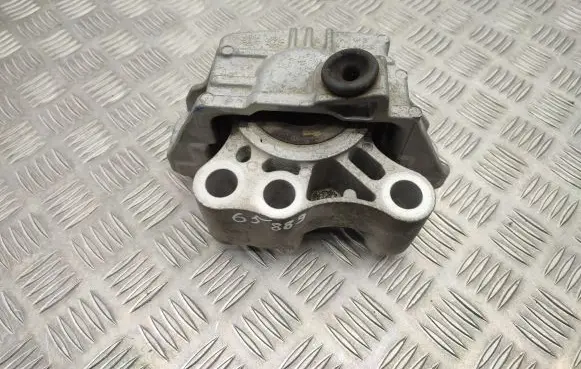 Jeep Compass Engine mount bracket P68253002AD 00534116160