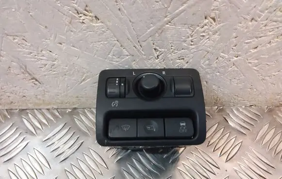 Subaru Legacy Wing mirror switch 50AJC159A03