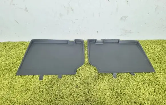 Renault Kangoo III Rear floor mat 749m60542r 749m61309r