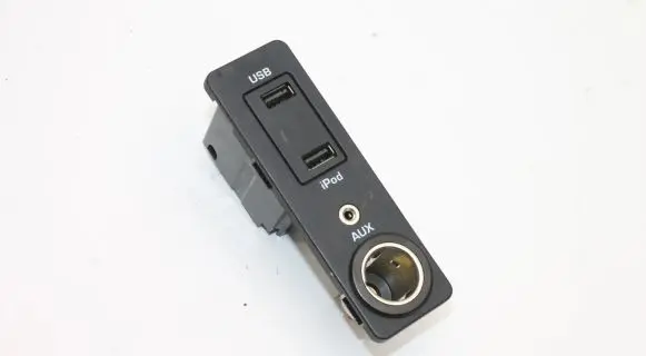 Land Rover Range Rover Evoque L538 AUX in-socket connector A2C5336865900