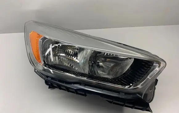 Ford Kuga II Headlight/headlamp GV4113W029AD