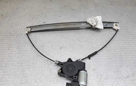 Mazda 3 I Front door window regulator with motor G22C5858X