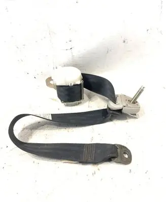 Toyota Corolla Verso AR10 Middle seatbelt (rear) 7L1540 076755